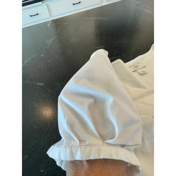 LOFT Asymmetrical bow front white top medium - Picture 7 of 7